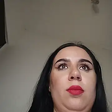 Snapshot of AdelinaJude chatting on 11/11/25, 01:22 AdelinaJude online show from 11/11/25, 01:22