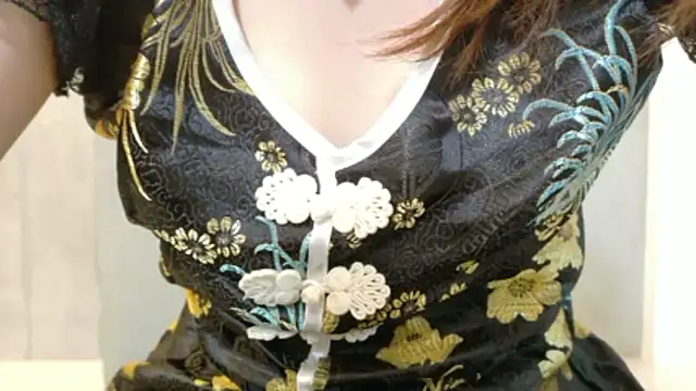 Snapshot of tsukuyomityan1 chatting on 06/23/26, 08:12 tsukuyomityan1 online show from 06/23/26, 08:12