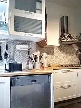 Frabox65 online show from 10/22/25, 04:57