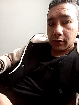 Snapshot of misterioso258 chatting on 04/30/26, 01:17 misterioso258 online show from 04/30/26, 01:17