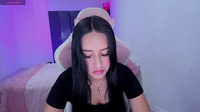 Tinylottie online show from 05/22/26, 12:07