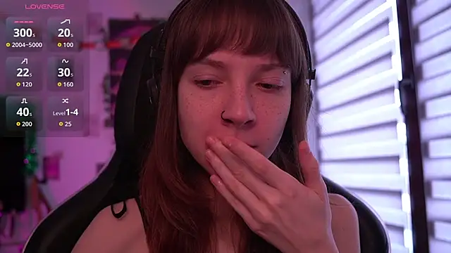 Snapshot of juliapie chatting on 02/18/26, 09:16 juliapie online show from 02/18/26, 09:16