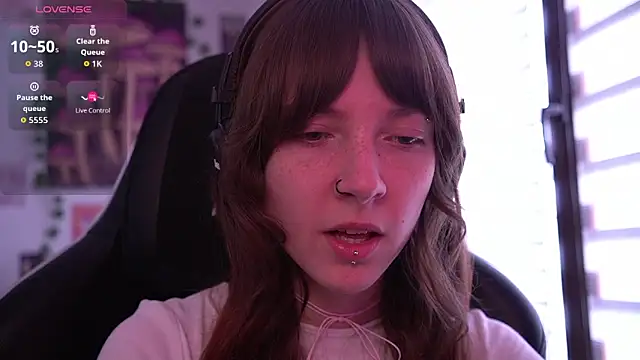 Snapshot of juliapie chatting on 03/25/26, 10:10 juliapie online show from 03/25/26, 10:10