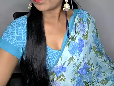 shila20 online show from 02/07/25, 01:25