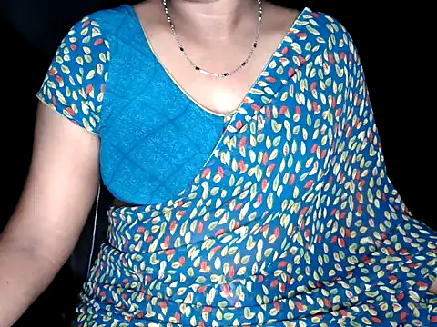 Snapshot of shila20 chatting on 03/15/26, 12:49 shila20 online show from 03/15/26, 12:49