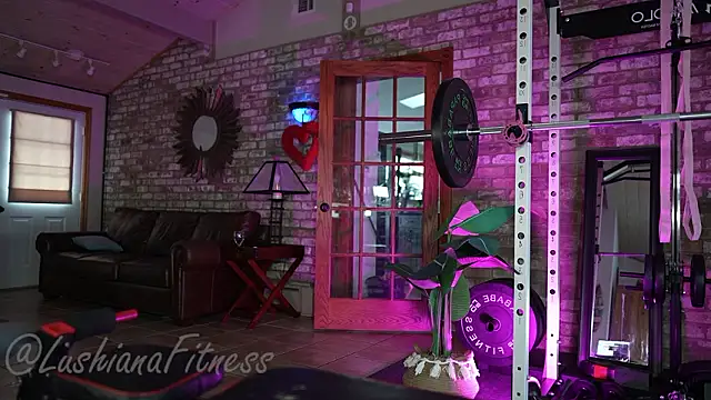 LushianaFitness online show from 02/07/26, 01:04
