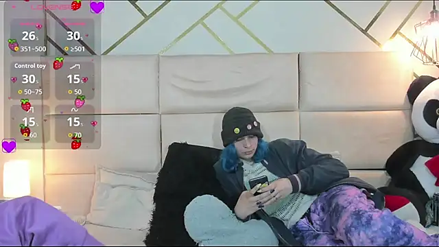 -kisa  online show from 11/05/25, 01:49