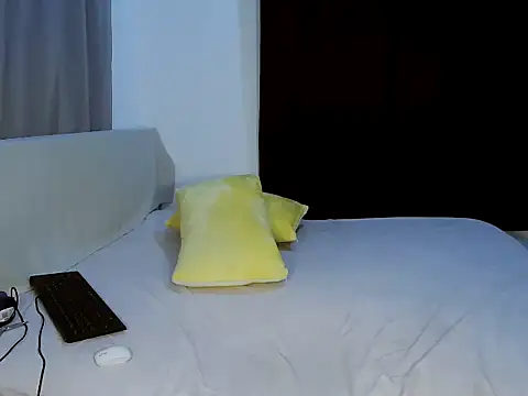 Sugarr   online show from 09/13/25, 03:23