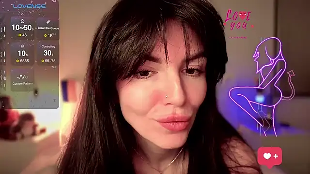 Snapshot of Wonder_Power chatting on 03/10/25, 11:49 Wonder Power online show from 03/10/25, 11:49