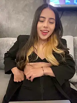 AbyThompson online show from 01/28/25, 10:23