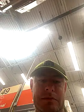 Snapshot of afro1986 chatting on 12/05/25, 07:54 afro1986 online show from 12/05/25, 07:54