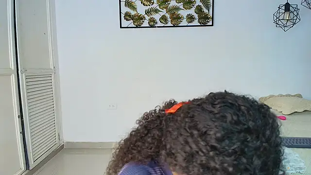 ashley lemus online show from 01/10/25, 12:26