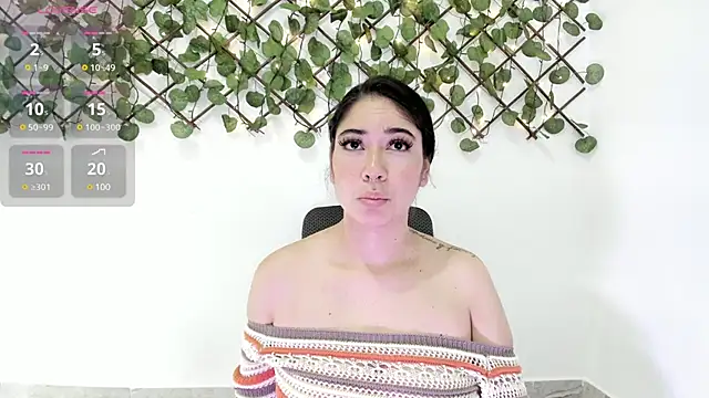 Madeleine  w online show from 03/17/25, 11:21