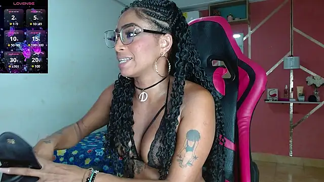 Snapshot of analus-01 chatting on 01/05/25, 06:46 analus-01 online show from 01/05/25, 06:46