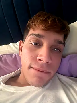 calleaaaa online show from 10/02/25, 01:40