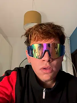 calleaaaa online show from 11/09/25, 06:39