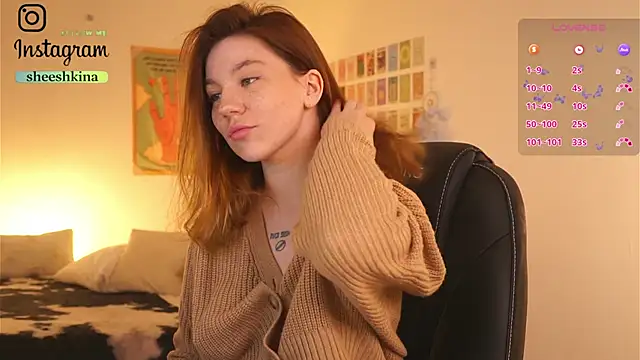 Snapshot of somejgirl chatting on 12/14/24, 12:55 somejgirl online show from 12/14/24, 12:55