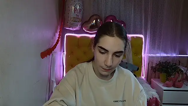 NikaStark  online show from 03/07/25, 07:38