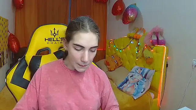 NikaStark  online show from 03/18/25, 01:21