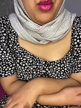 yassminsexy22 online show from 01/10/25, 01:52