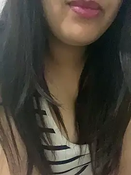 yassminsexy22 online show from 02/19/25, 07:59