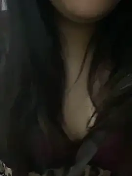 yassminsexy22 online show from 02/22/25, 09:59