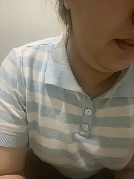 yassminsexy22 online show from 03/01/26, 08:11