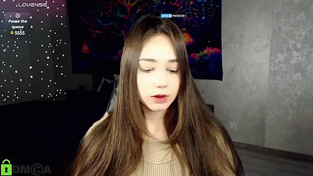 Snapshot of Mary_Moonlight chatting on 02/13/25, 03:35 Mary Moonlight online show from 02/13/25, 03:35