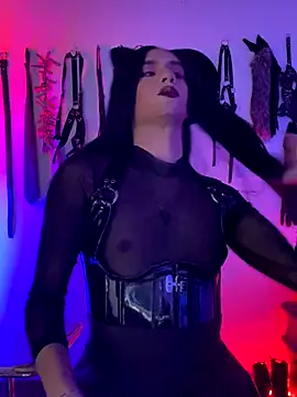 Snapshot of akinoro_ chatting on 10/10/25, 09:14 akinoro  online show from 10/10/25, 09:14