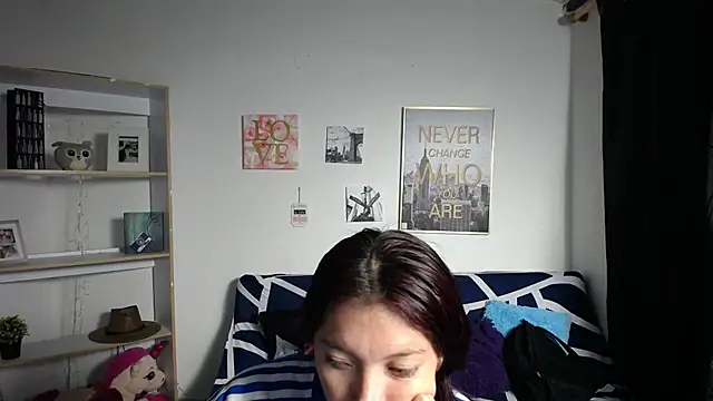 Snapshot of Sian__1 chatting on 12/26/24, 12:49 Sian 1 online show from 12/26/24, 12:49