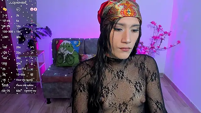 Snapshot of CamilaHarperr_ chatting on 07/03/26, 10:49 CamilaHarperr online show from 07/03/26, 10:49