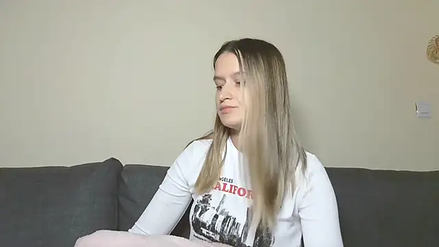 Submissive love online show from 12/21/24, 08:00