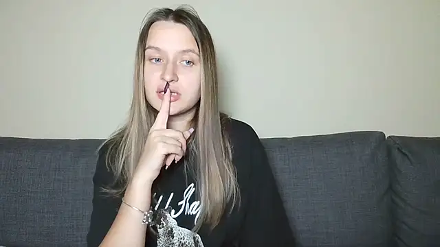 Submissive love online show from 03/03/25, 09:59