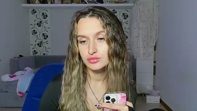 Submissive love online show from 11/24/25, 04:07