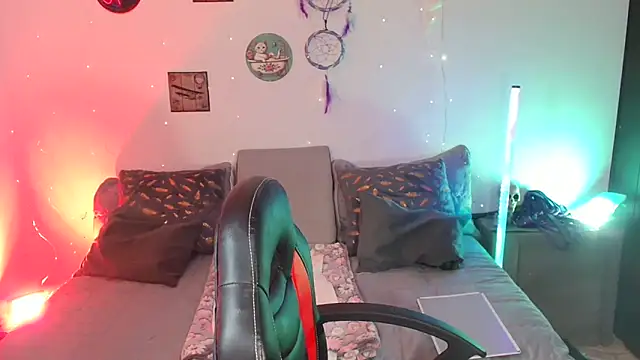 catalinamommyx online show from 11/28/25, 01:41