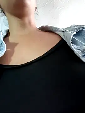 Bonny Klote online show from 02/19/25, 05:06