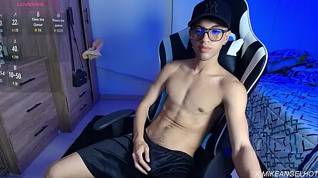 Snapshot of Angelligth chatting on 02/26/26, 03:49 Angelligth online show from 02/26/26, 03:49