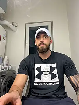 Snapshot of LoveIsBlind_ chatting on 12/22/24, 08:03 LoveIsBlind  online show from 12/22/24, 08:03