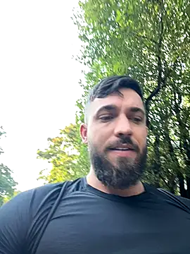 Snapshot of LoveIsBlind_ chatting on 09/09/25, 06:13 LoveIsBlind  online show from 09/09/25, 06:13