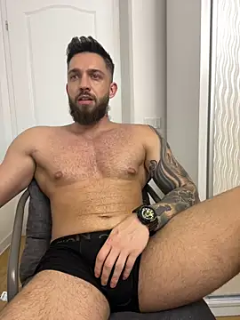 Snapshot of LoveIsBlind_ chatting on 09/12/25, 09:15 LoveIsBlind  online show from 09/12/25, 09:15