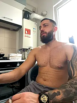 Snapshot of LoveIsBlind_ chatting on 10/09/25, 08:23 LoveIsBlind  online show from 10/09/25, 08:23