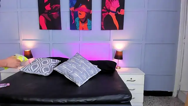 Snapshot of Elizabeth_Santos chatting on 02/02/25, 02:38 Elizabeth Santos online show from 02/02/25, 02:38