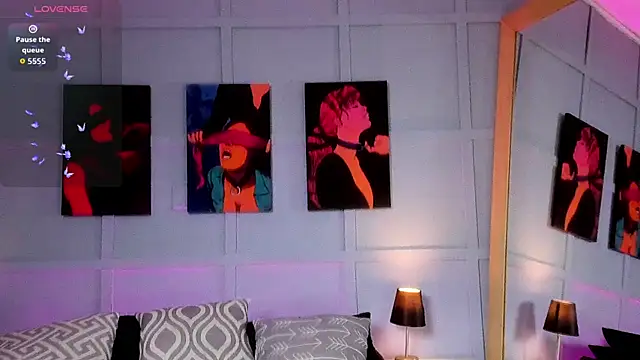 Snapshot of Elizabeth_Santos chatting on 11/25/25, 04:45 Elizabeth Santos online show from 11/25/25, 04:45