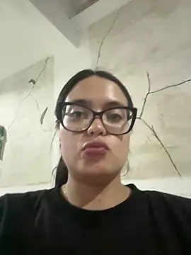 Karla-sexy01 online show from 12/26/24, 02:33