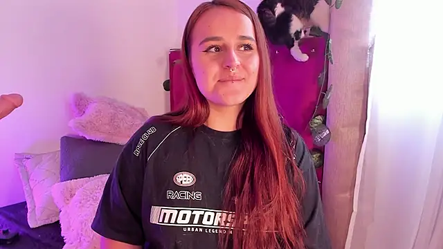 evy orange1 online show from 01/28/25, 08:47