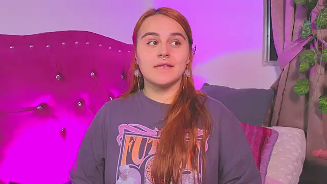 evy orange1 online show from 09/25/25, 12:47