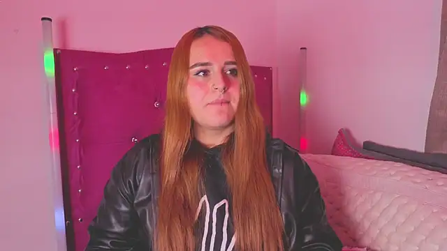 evy orange1 online show from 10/04/25, 01:14