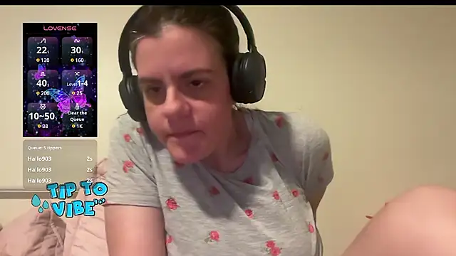 Snapshot of Jess4you0818 chatting on 12/04/24, 01:14 Jess4you0818 online show from 12/04/24, 01:14