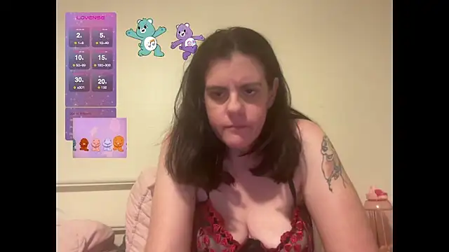 Snapshot of Jess4you0818 chatting on 12/17/24, 02:55 Jess4you0818 online show from 12/17/24, 02:55