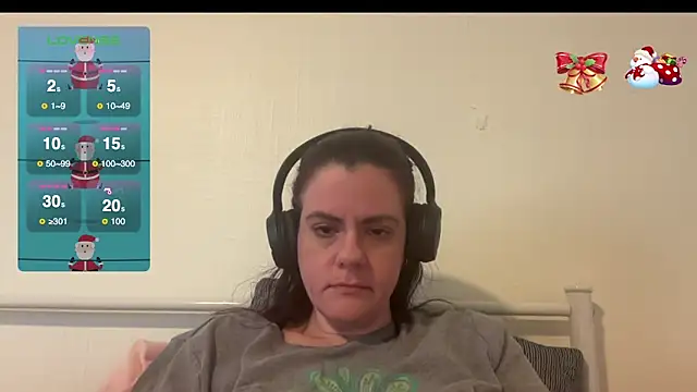 Snapshot of Jess4you0818 chatting on 12/21/24, 01:32 Jess4you0818 online show from 12/21/24, 01:32